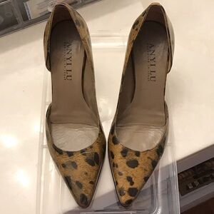 Anyi Lu Leopard-Print Pointed Toe Pump in Tan and Black